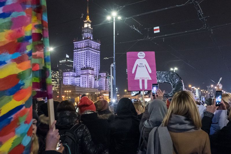 women's day protest in Warsaw Tekst o aborcji