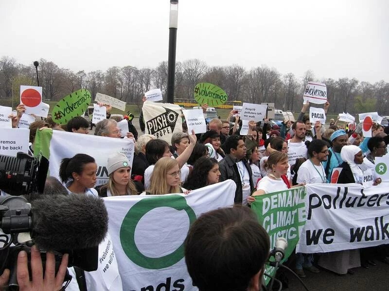 walk out COP 19