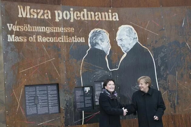 Spotkanie Kopacz - Merkel w 25 rocznicę symbolicznego pojednania w Krzyżowej Spotkanie Kopacz - Merkel w 25 rocznicę symbolicznego pojednania w Krzyżowej
