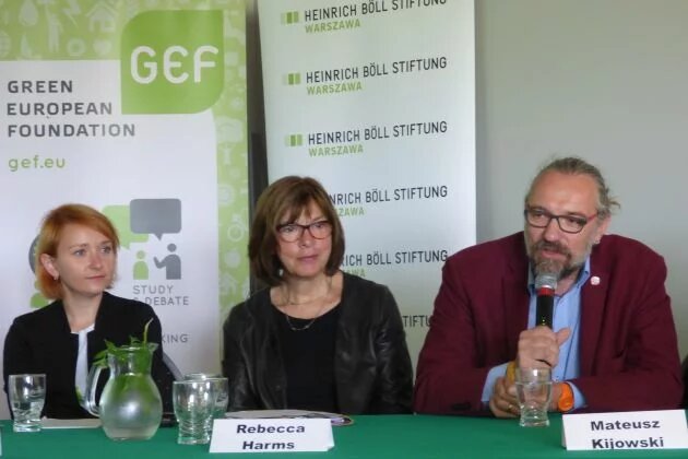 Małgorzata Tracz, Rebecca Harms, Mateusz Kijowski podczas debaty inaugurującej Zielony Letni Uniwersytet w Ciechocinku Małgorzata Tracz, Rebecca Harms, Mateusz Kijowski podczas debaty inaugurującej Zielony Letni Uniwersytet w Ciechocinku