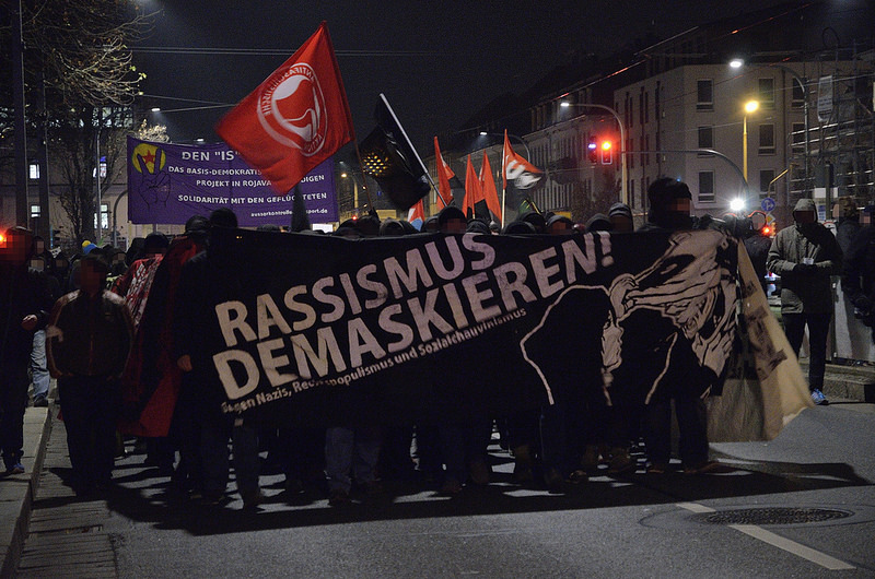 Kontrmanifestacja Pegidy "Unmask racism" Kontrmanifestacja Pegidy "Unmask racism"